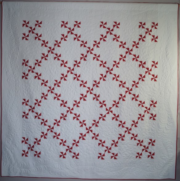 2015 EPQ Raffle quilt whole